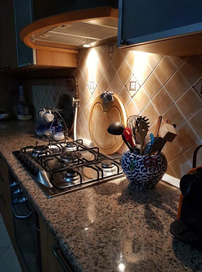 Appartamento Dar Nour Tunisi Esterno foto